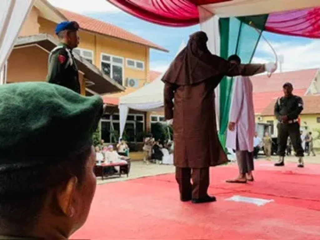 Delapan Pelanggar Syariat Islam di Lhokseumawe Jalani Hukuman Cambuk