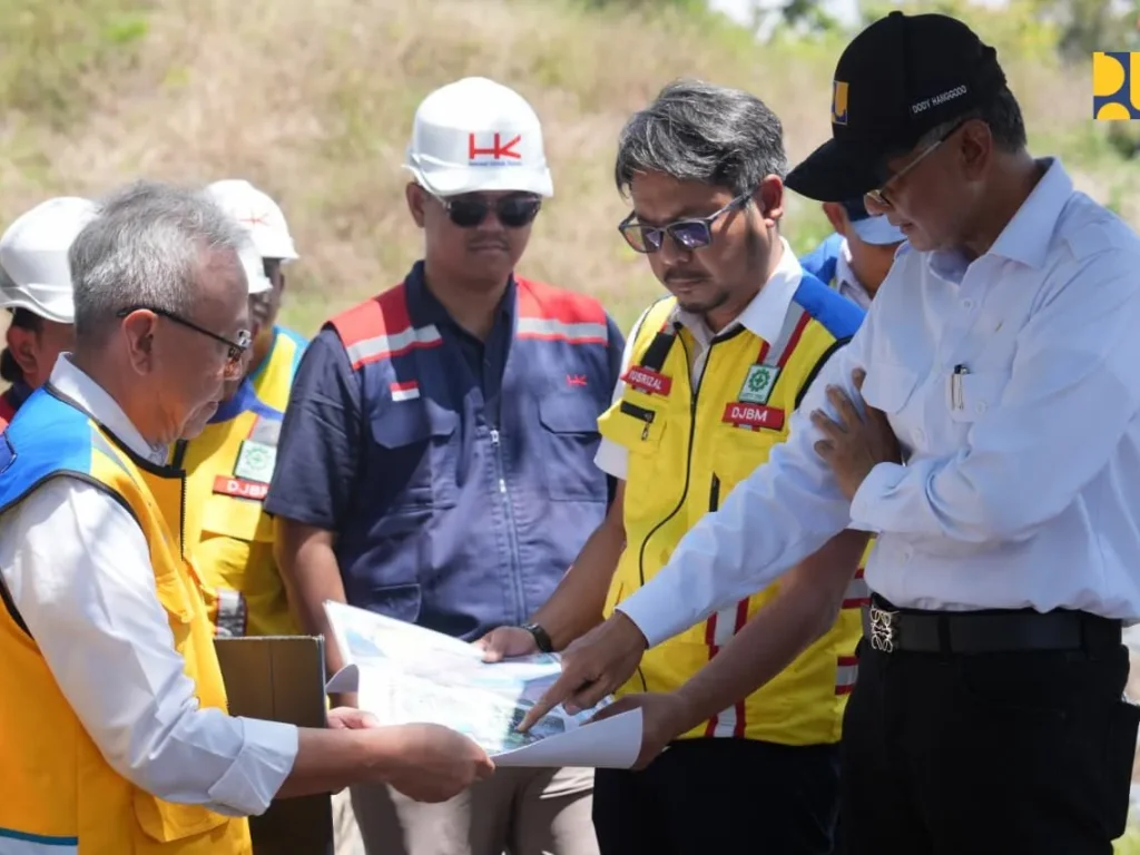 Menteri Dody Tinjau Penanganan Longsoran Tebing di Aceh Tengah, Fokus Perkuatan Lereng