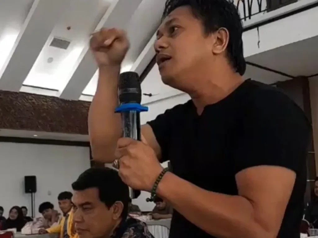 Azhar, –  Lembaga Swadaya Masyarakat Gerakan Rakyat Aceh Membangun (LSM- GRAM)