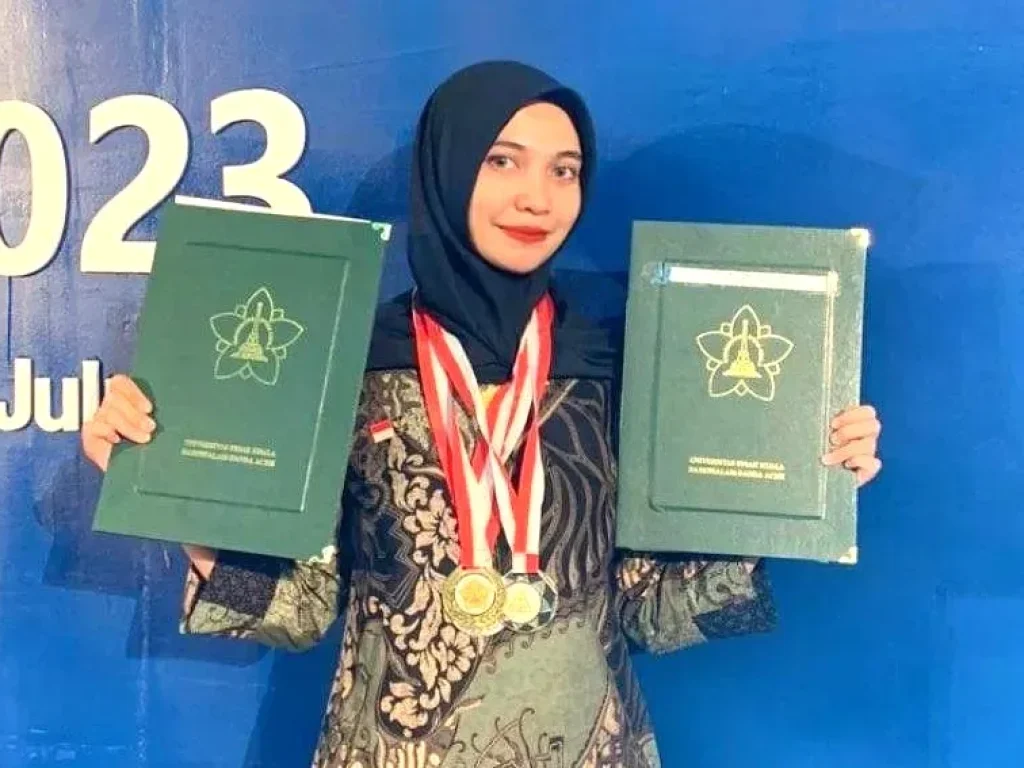 Fakhira, Mahasiswi Fakultas Kedokteran Universitas Syiah Kuala (FK USK)