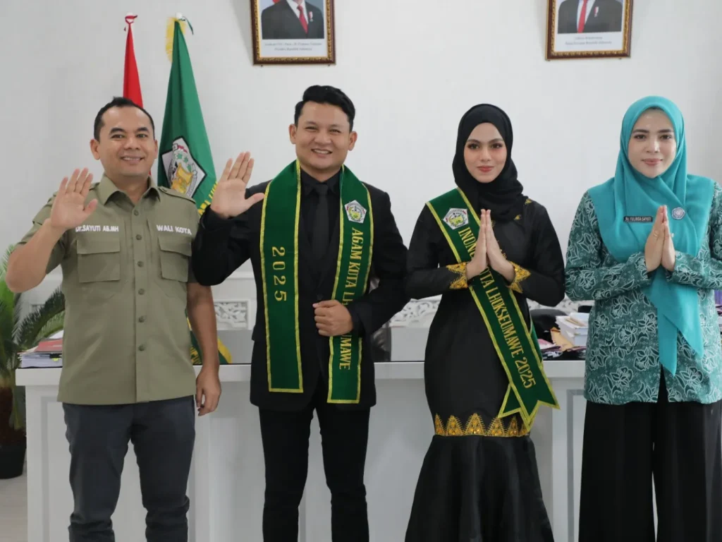 Wali Kota Lhokseumawe, Dr. Sayuti Abubakar, S.H., M.H., mengukuhkan Muhammad Ikram Mullah dan Puan Rizkya Akila sebagai Duta Wisata Kota Lhokseumawe Tahun 2025.