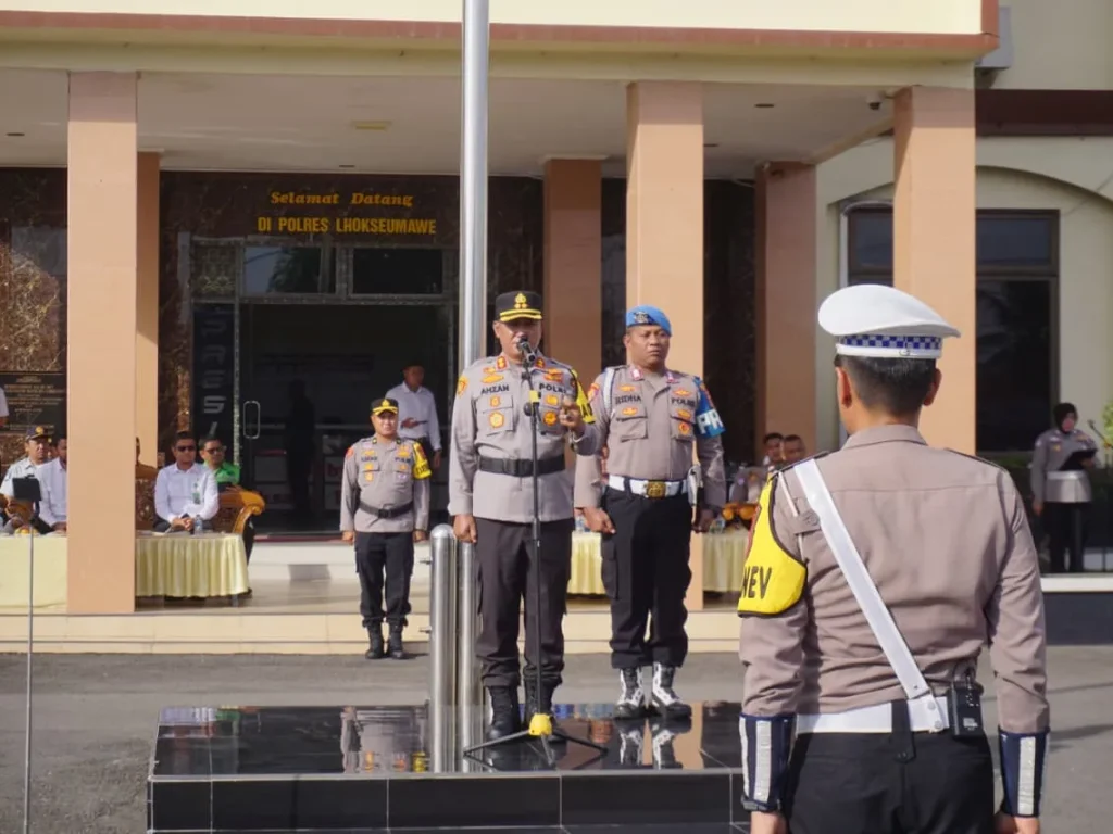 Apel Gelar Pasukan yang dipimpin langsung oleh Kapolres Lhokseumawe, AKBP Dr. Ahzan, S.H., S.I.K., M.S.M., M.H, pada Senin pagi (17/11/2025)