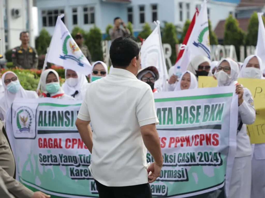 Wali Kota Lhokseumawe Terima Aksi Demo Tenaga Kesehatan Non PPPK