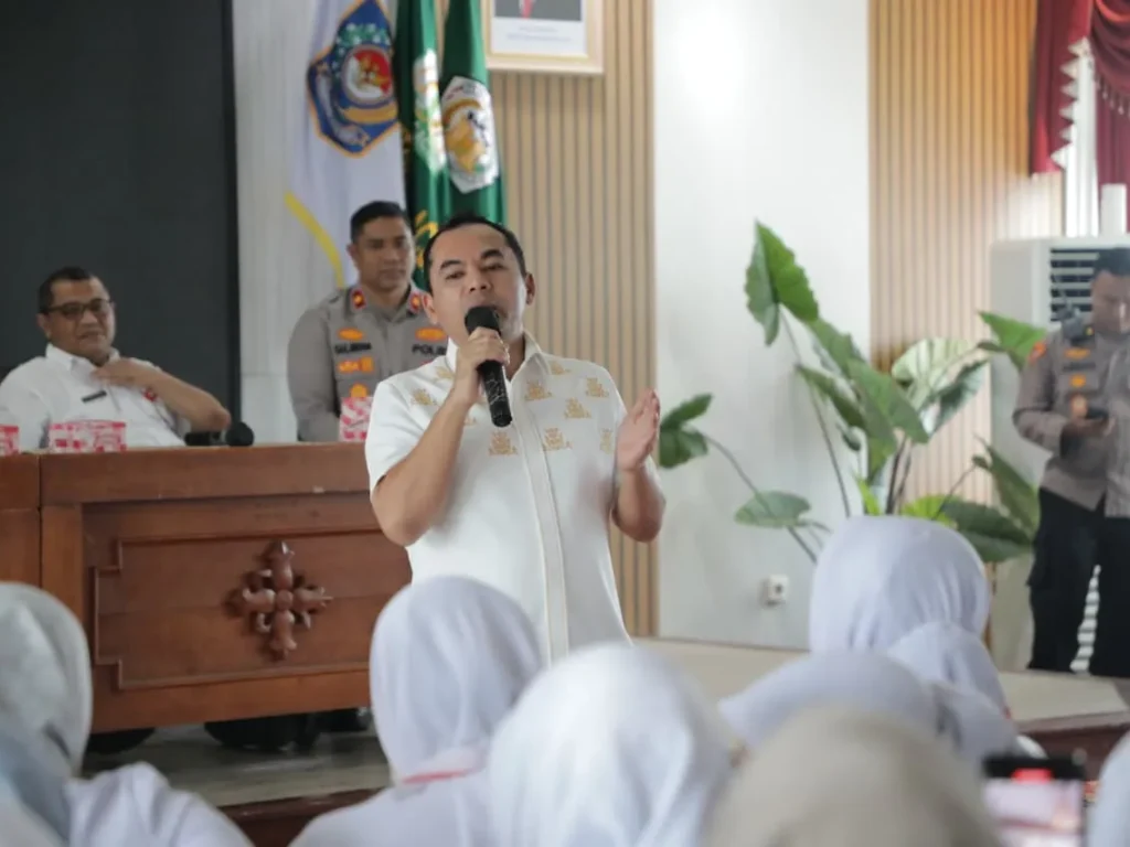 Wali Kota Lhokseumawe Terima Aksi Demo Tenaga Kesehatan Non-PPPK