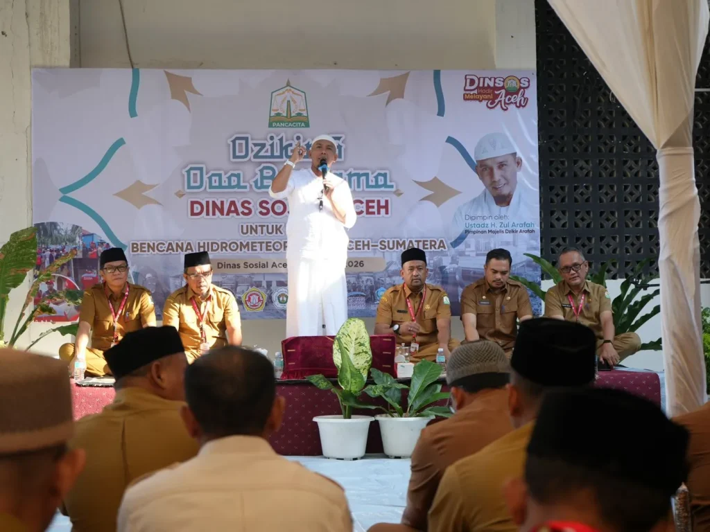 Ustadz H. Zul Arafah, Pimpinan Majelis Dzikir Arafah, memimpin Gelar Dzikir dan Doa Bersama untuk Korban Bencana