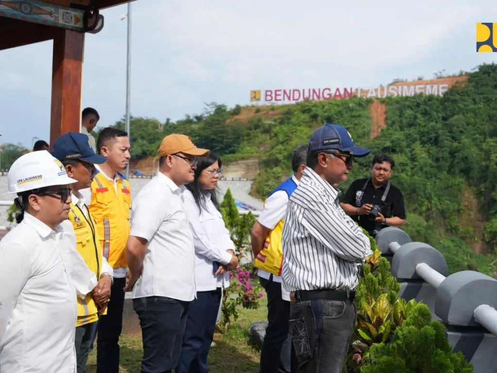 Menteri Pekerjaan Umum (PU) Dody Hanggodo meninjau Bendungan Lausimeme yang berlokasi di Kabupaten Deli Serdang, Sumatera Utara, Minggu (15/2/2026).