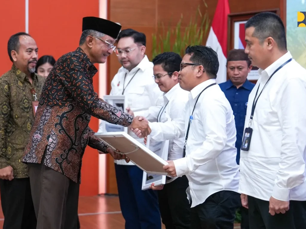Kementerian Pekerjaan Umum (PU) menyelenggarakan acara Diseminasi Hasil Survei Penilaian Integritas (SPI) Kementerian PU Tahun 2025