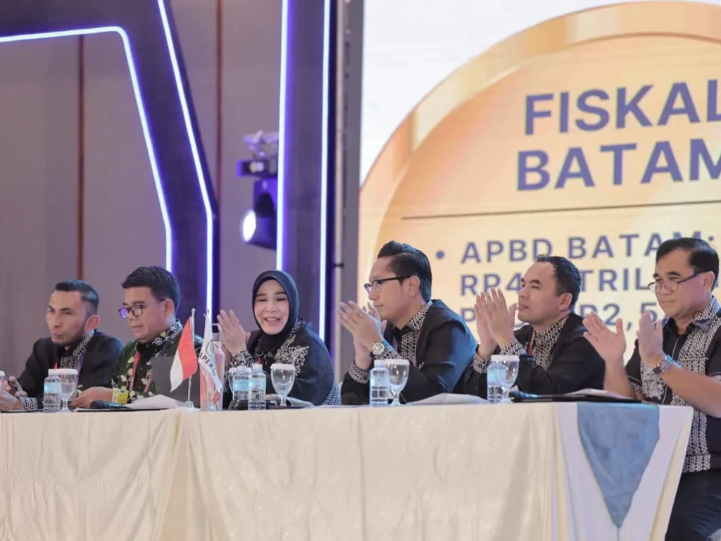 — Wali Kota Lhokseumawe, Dr. Sayuti Abubakar, S.H., M.H., menghadiri Rapat Kerja Komisariat Wilayah I (Raker Komwil I) Asosiasi Pemerintah Kota Seluruh Indonesia (APEKSI) 2026