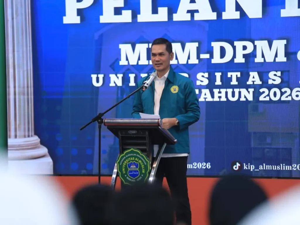 Sekda Aceh, M. Nasir, S.IP, MPA menghadiri dan sekaligus memberi sambutan pada pelantikan MPM-DPM & PEMA Universitas Al Muslim Tahun 2026-2027 di Bireuen, Rabu, 20 Mei 2026.