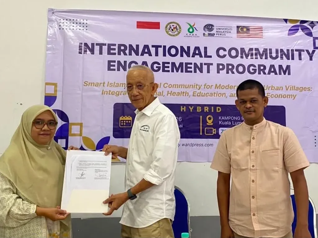 Perkuat Kompetensi Global, Ketua Program Studi PGMI Berpartisipasi dalam PKM International Community Engagement Program