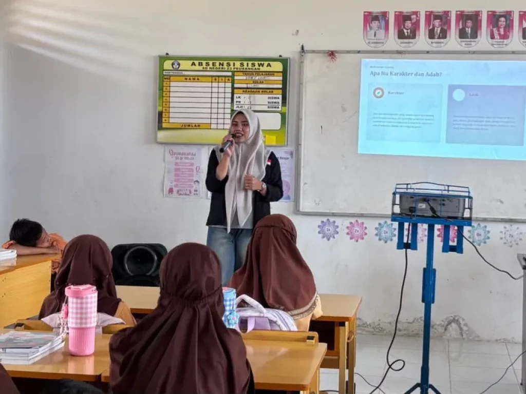 Lawan Bullying dan Tertib Berlalu Lintas, Kelompok KKN 206 USK Rangkul Siswa SD Negeri 23 Peusangan