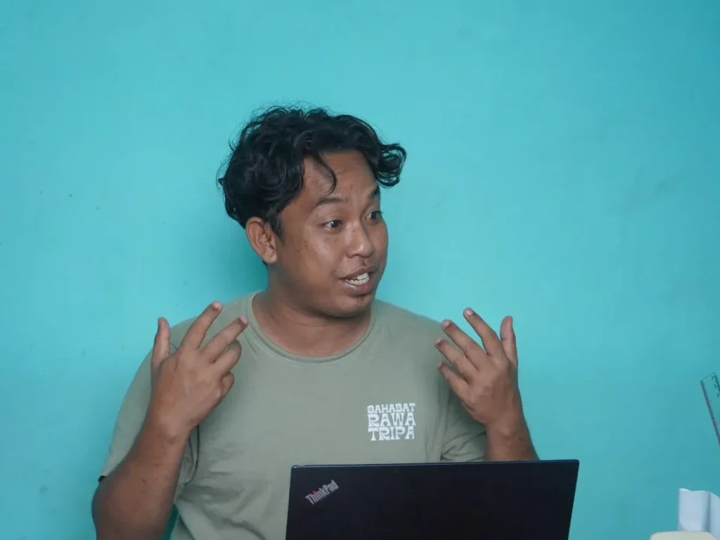 Syukur tadu direktur eksekutif  Yayasan APEL Green Aceh