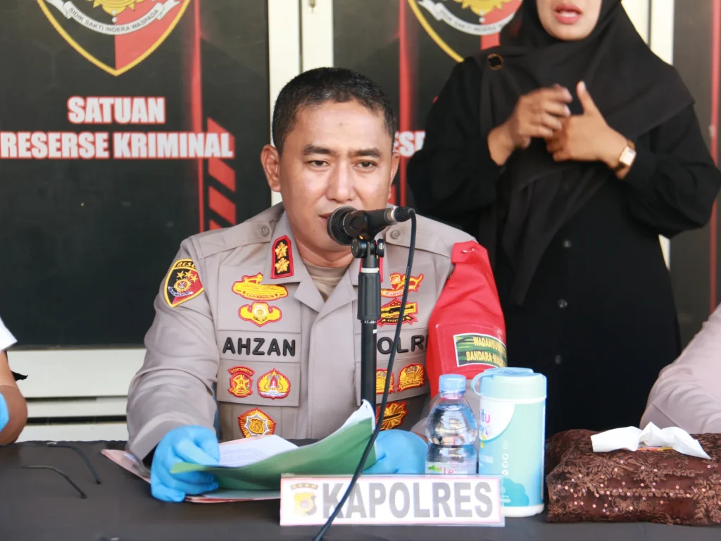 Kapolres Lhokseumawe AKBP Dr. Ahzan dalam konferensi pers di Mapolres Lhokseumawe, Rabu (5/8/2026) sore.