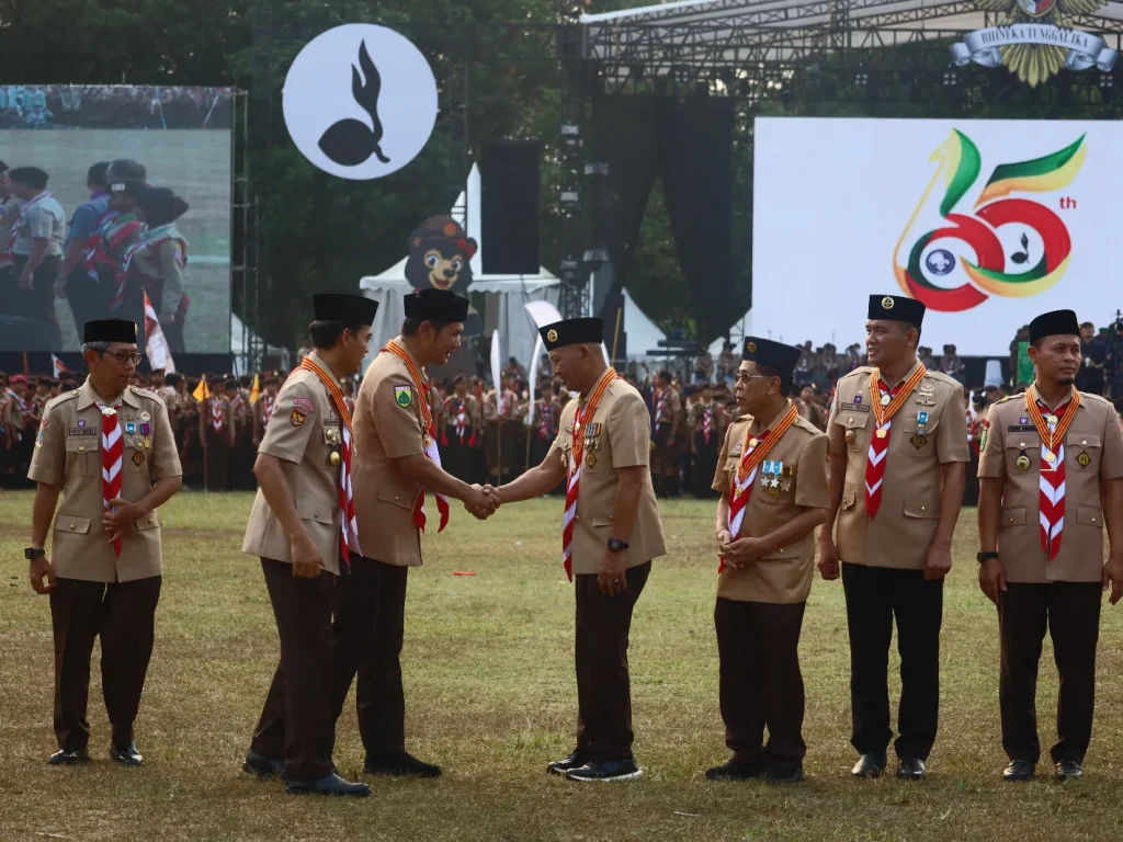 Sekda Aceh Terima Lencana Melati, Penghargaan Tertinggi Gerakan Pramuka