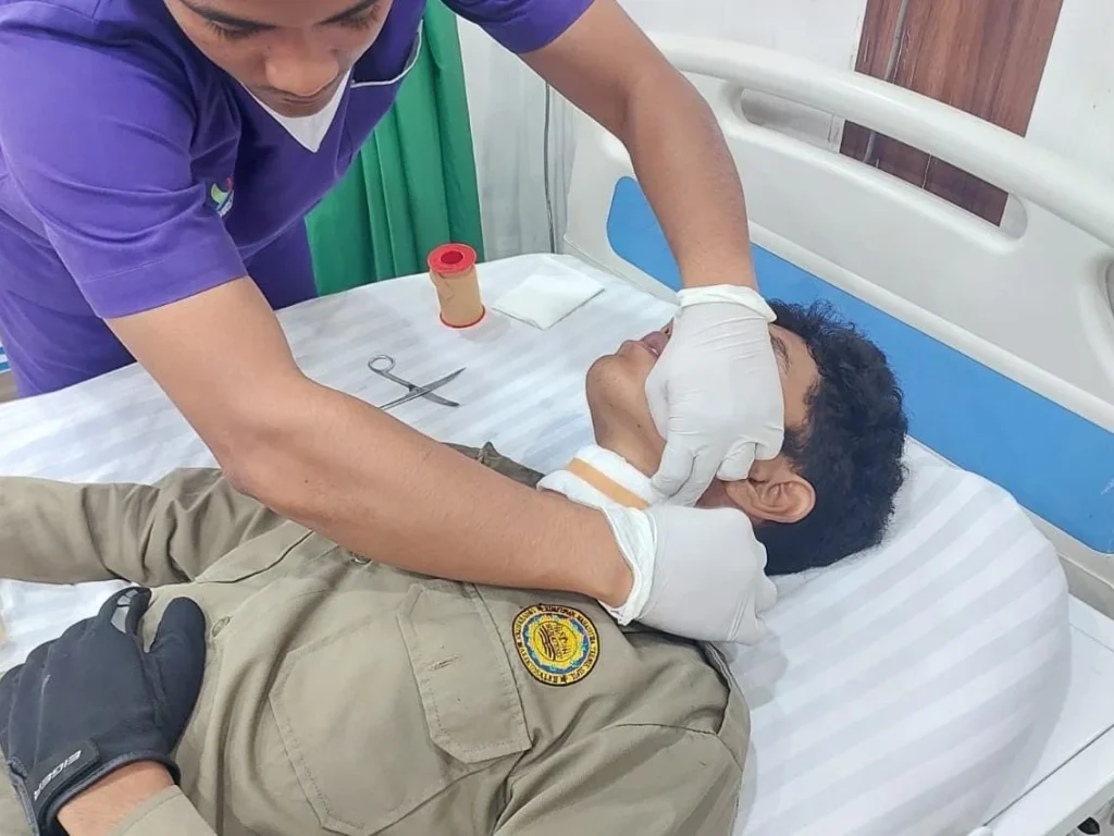 Korban sedang menjalani perawatan di rs Arun