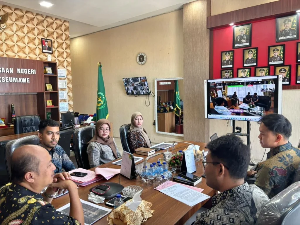 Kejaksaan Negeri Lhokseumawe untuk pertama kalinya di Provinsi Aceh yang menerapkan mekanisme Pengakuan Bersalah (Plea Bargain) dalam penyelesaian perkara pidana.