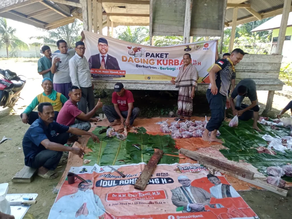 Anggota Komisi III DPR RI M. Nasir Djamil Salurkan 33 Hewan Kurban pada Idul Adha 1447 H