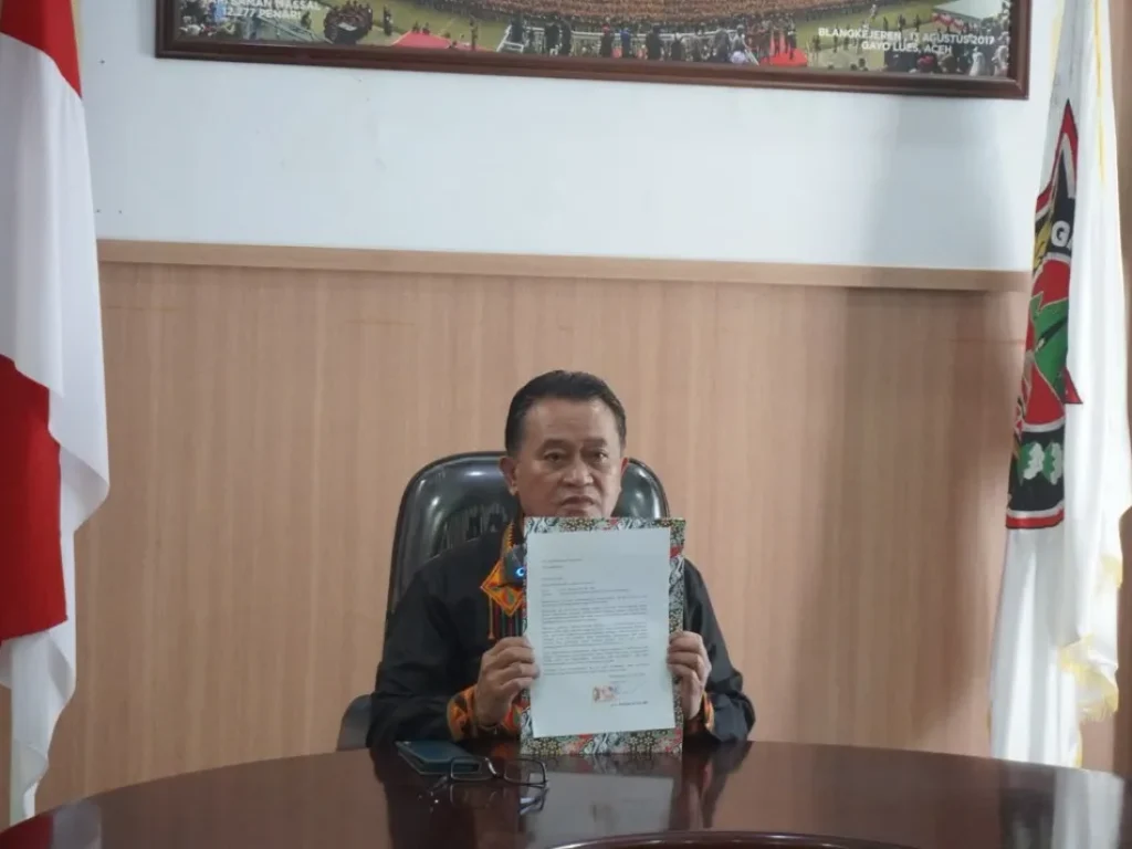 Asisten Pemerintahan, Keistimewaan Aceh, dan Kesejahteraan Rakyat (Asisten I) Sekretariat Daerah Kabupaten Gayo Lues, dr. Nevirizal, M.Kes., M.H., mengajukan pengunduran diri dari jabatannya